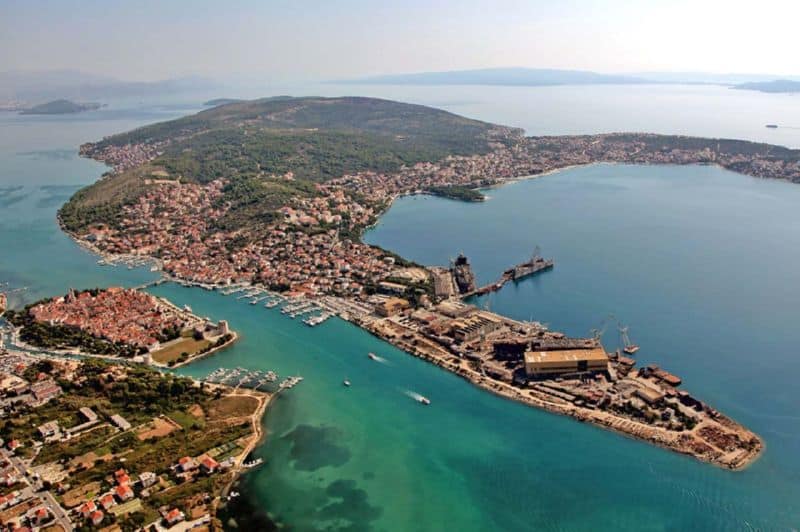 Ciovo island 3 island tour Korsaro from Split