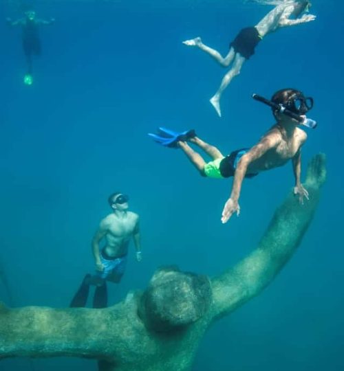 underwater +-museum-korasro-boat-14
